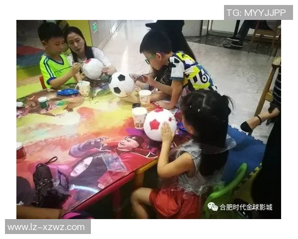 足球明星与孩子们的亲密时光:传承梦想与激情的温馨瞬间